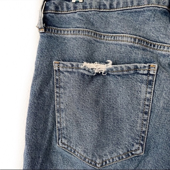 ZARA High Rise Raw Hem Fringe Ankle Factory Distressed Boyfriend Jeans S… - Picture 9 of 9